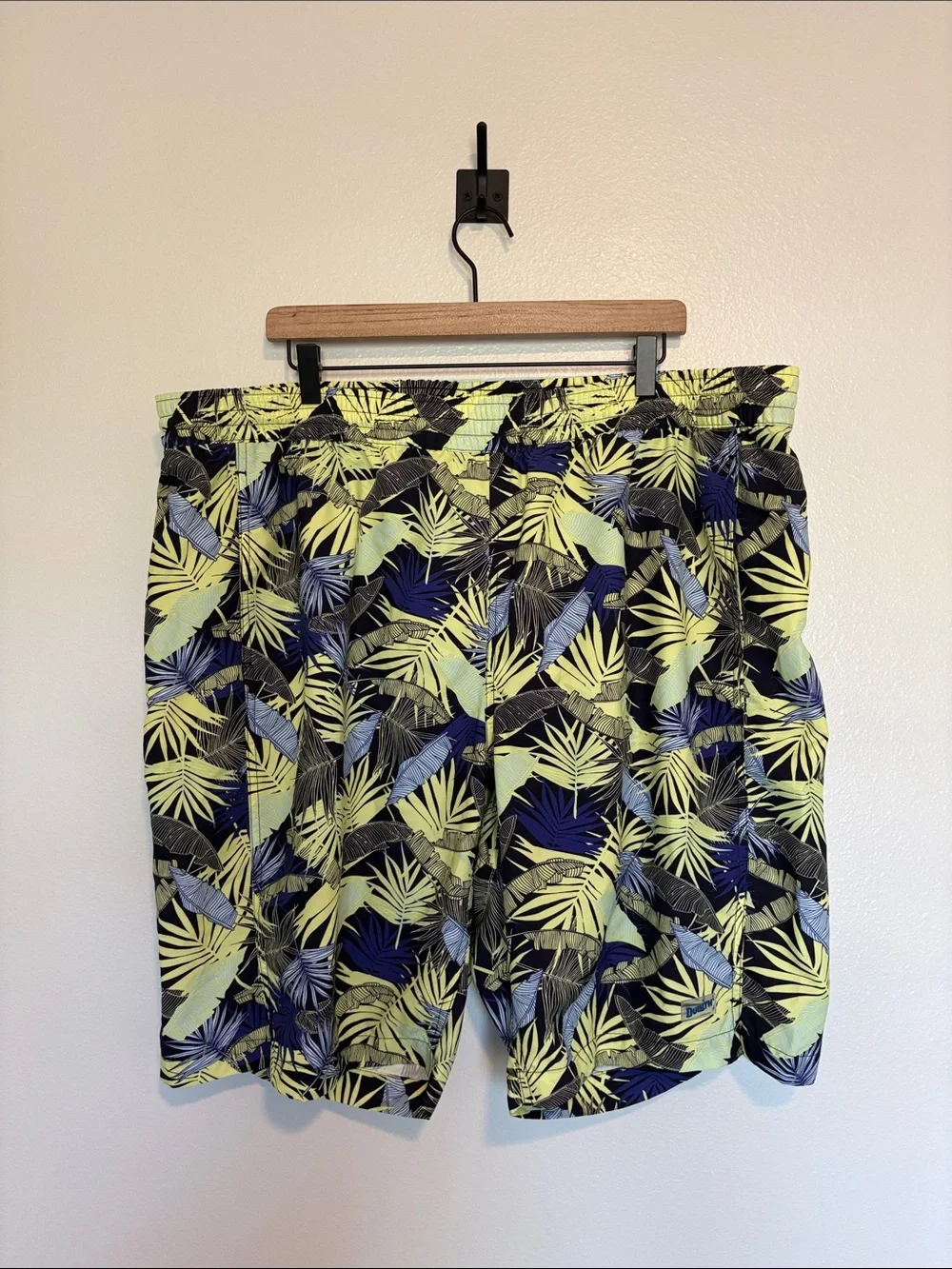 Duluth Trading Co excellent preowned